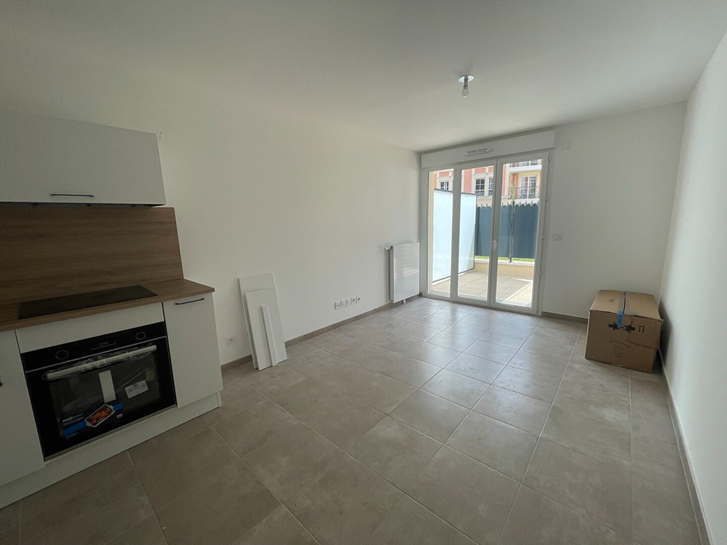 Flat Rue de la Garenne in Le Plessis-Robinson