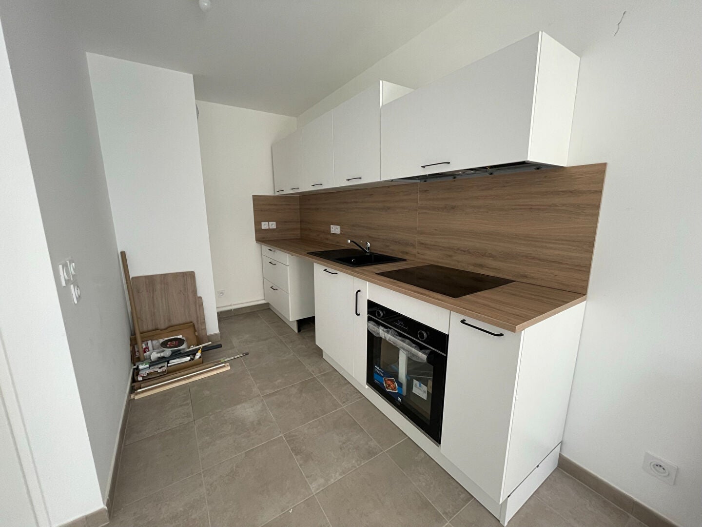 Flat Rue de la Garenne in Le Plessis-Robinson