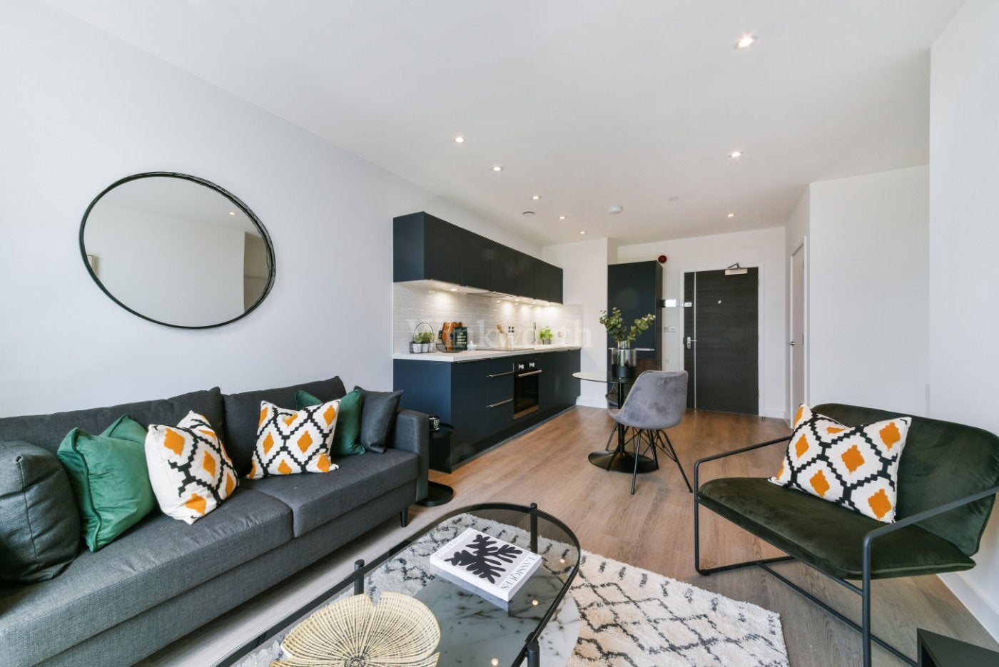 Flat Beckenham Road in Greater London