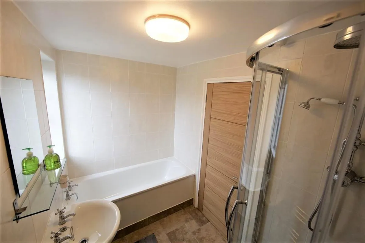 Flat Worcester Park in Bath