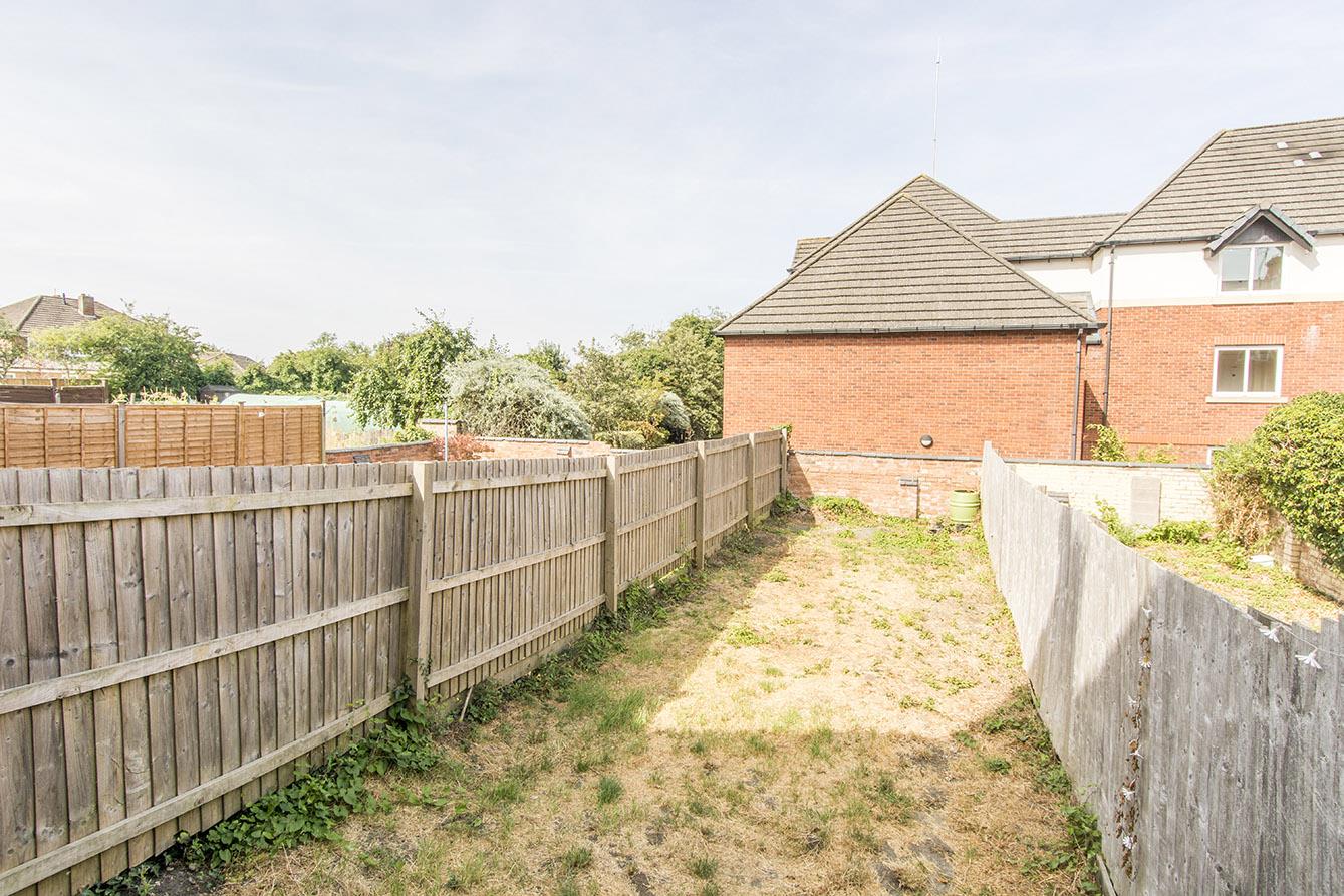 House Sandhurst Street in Oadby and Wigston