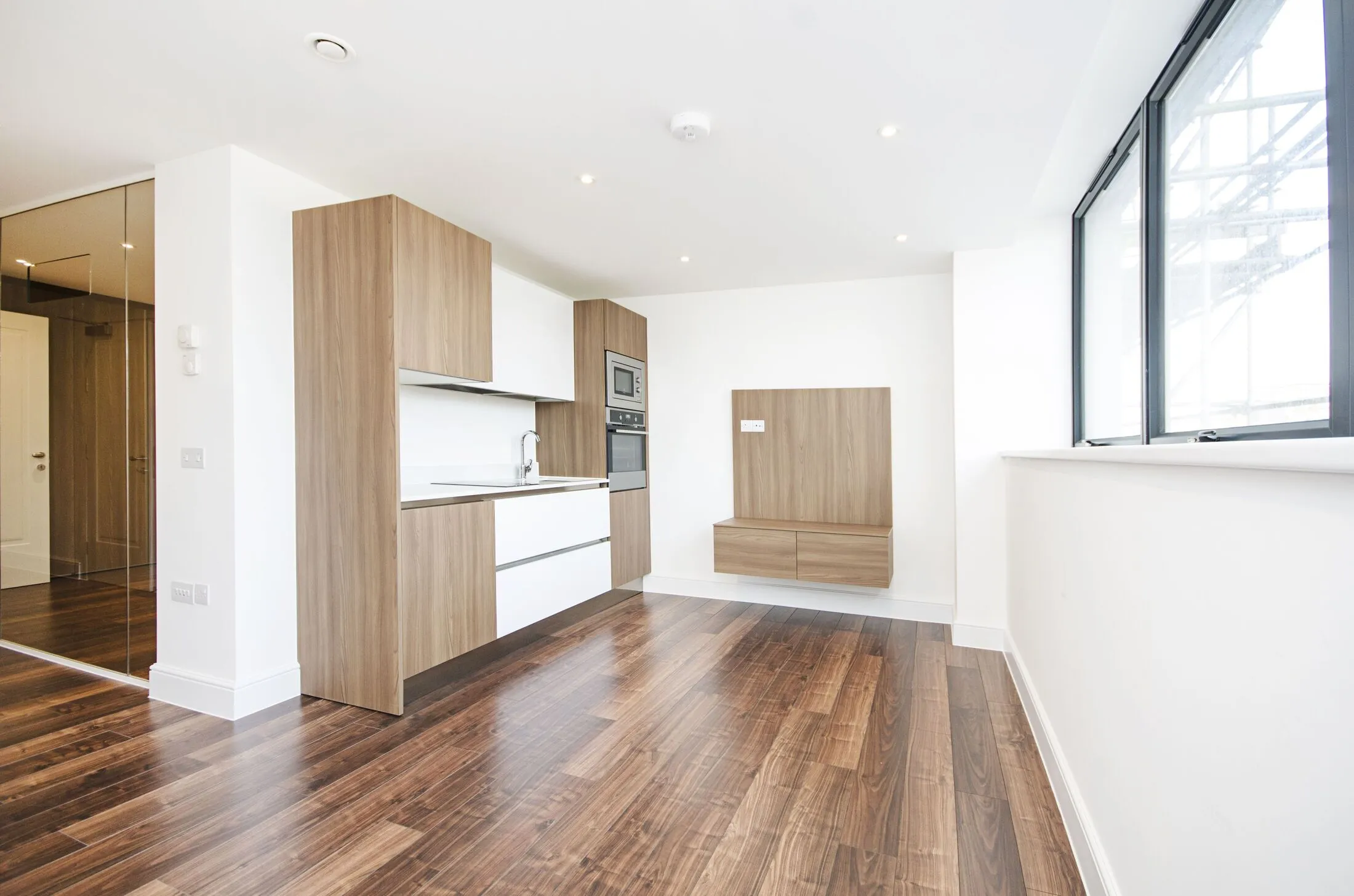 Flat Swiss Terrace in Greater London