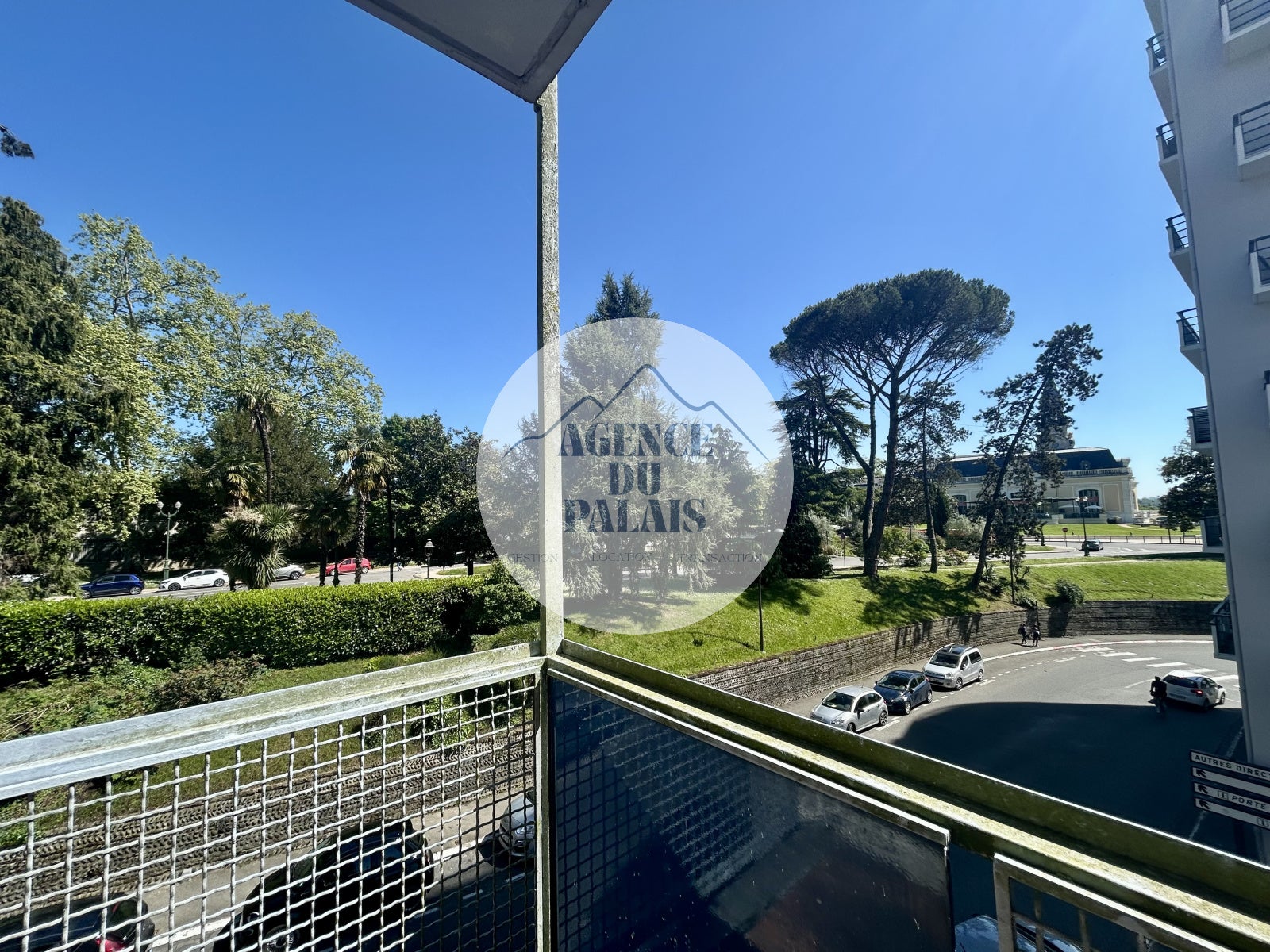Appartement Boulevard des Pyrénées à Pau