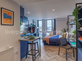Room Shaw Street in Liverpool