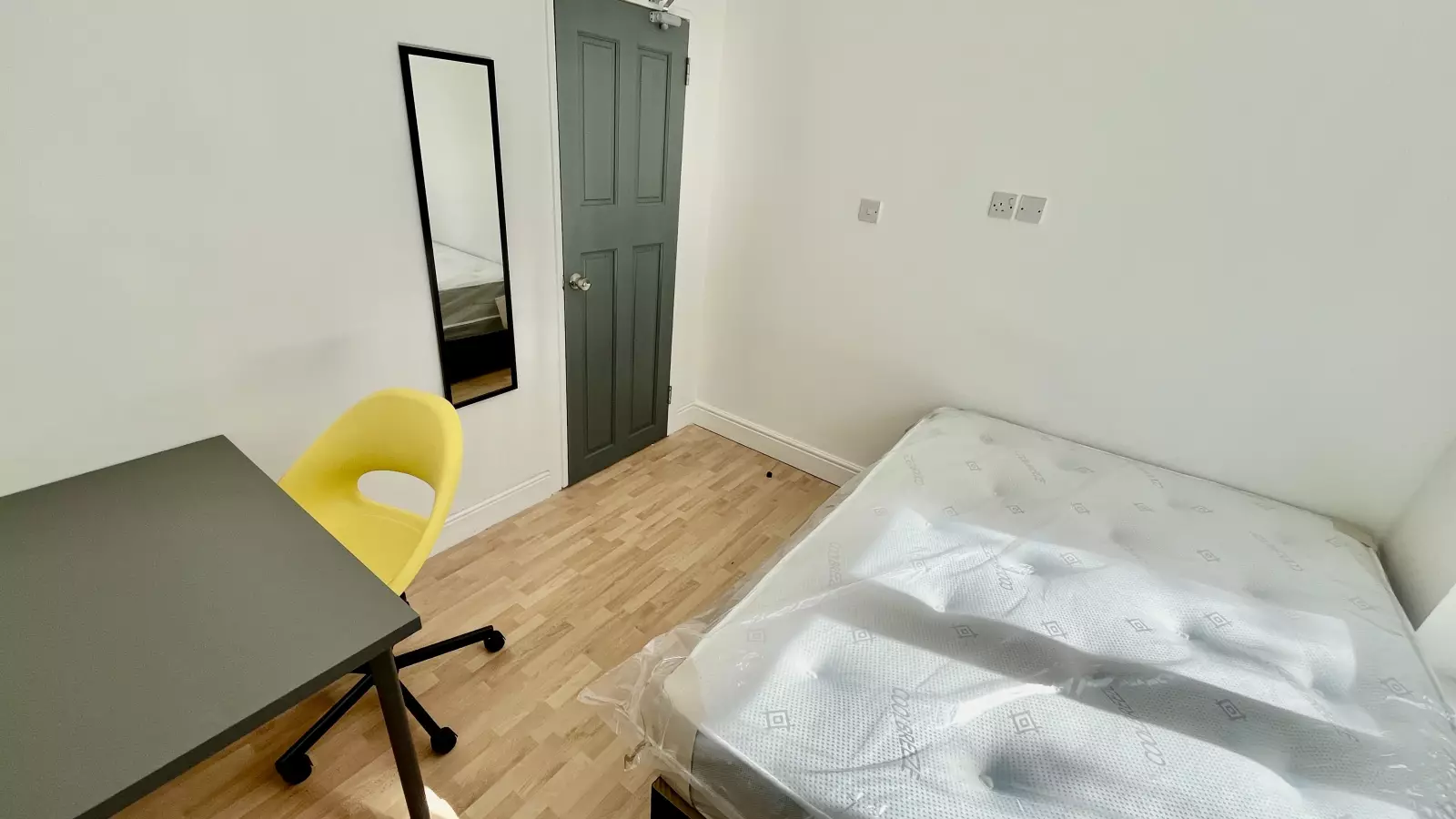 Room Cranmer Road in Greater London