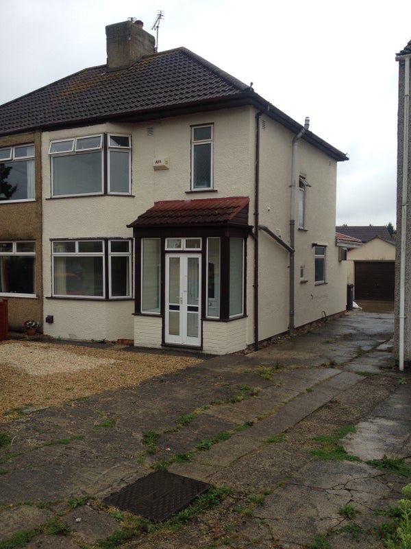 House Grange Avenue in Bristol