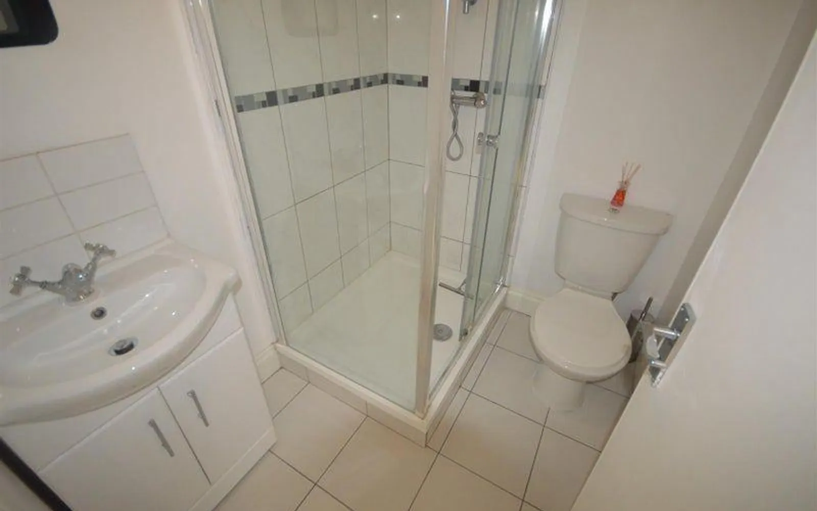 Room Thornhill Bridge Wharf in Greater London