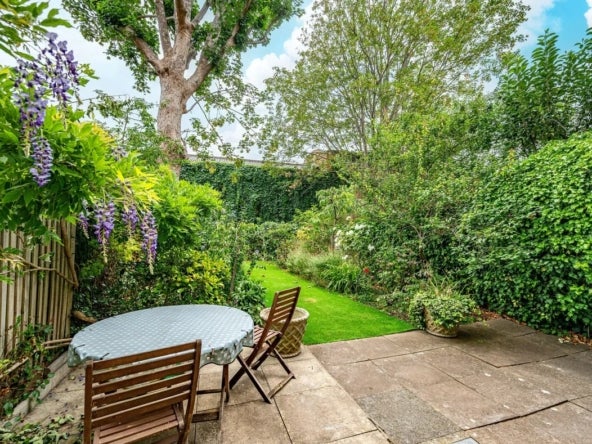Flat Goldhurst Terrace in Greater London