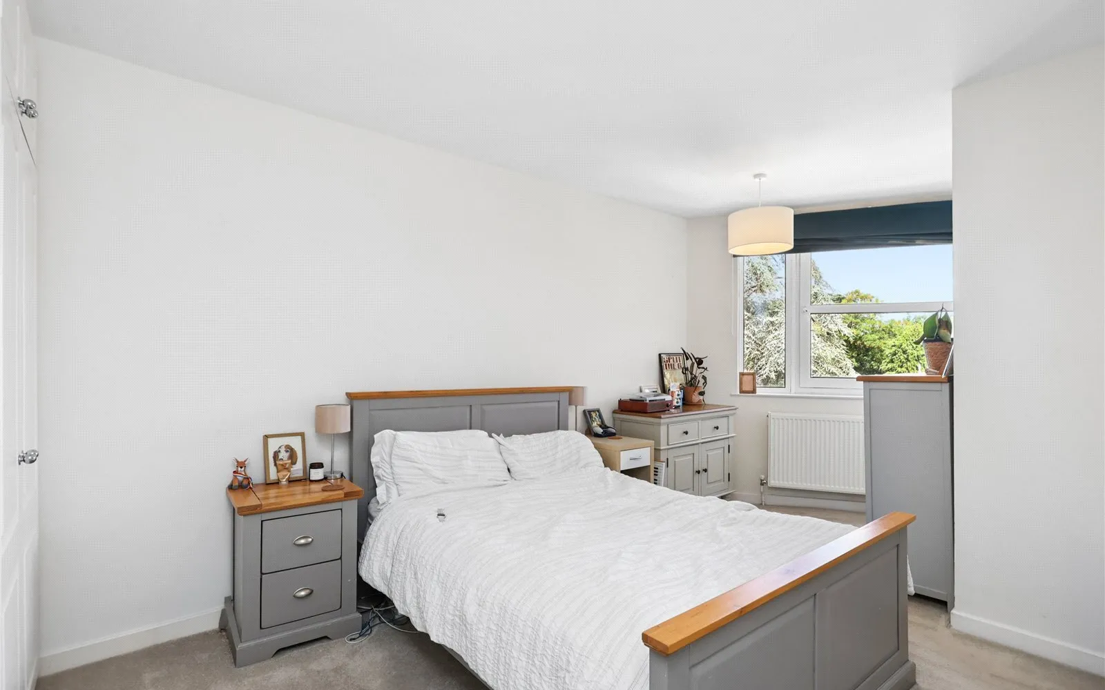 Flat Heathside in Elmbridge