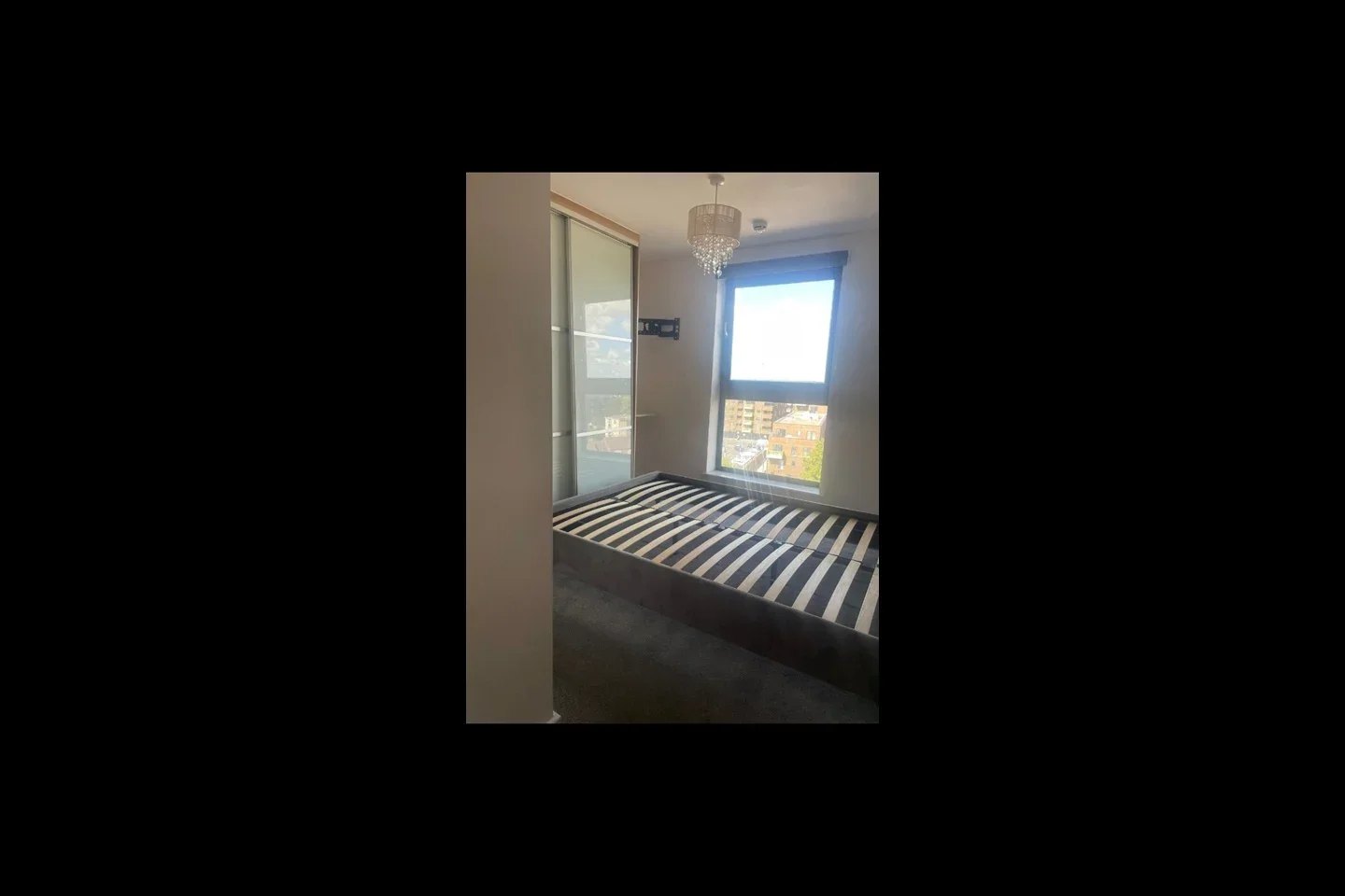 Flat Northolt Road in Greater London