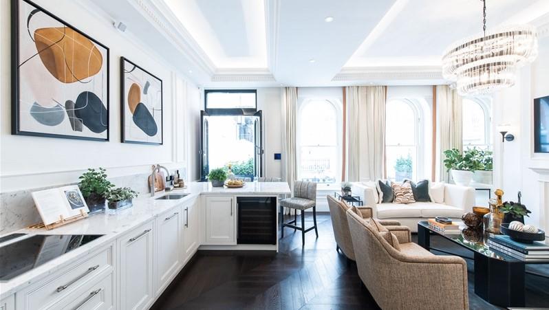 Flat Prince of Wales Terrace in Greater London