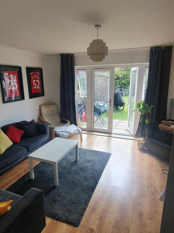 Room Claude Road in Greater London
