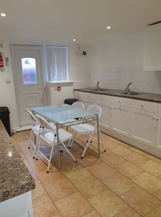 Flat Winston Gardens in Leeds