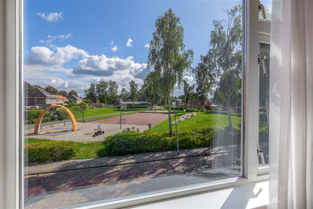 Tussenwoning te koop: Troelstrastraat 4, Veendam