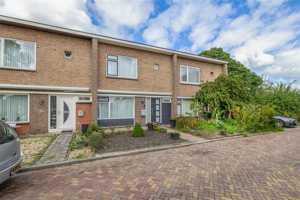 Huis Troelstrastraat 4 in Veendam
