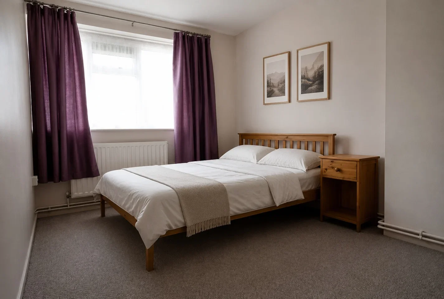 Room Wadhurst Road in Greater London