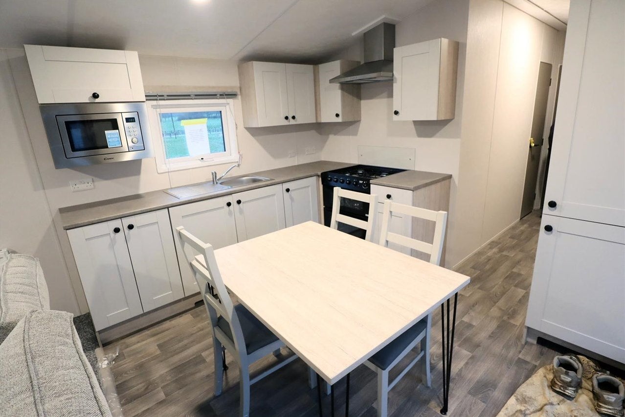 Flat Sysonby Grange Lane in Melton