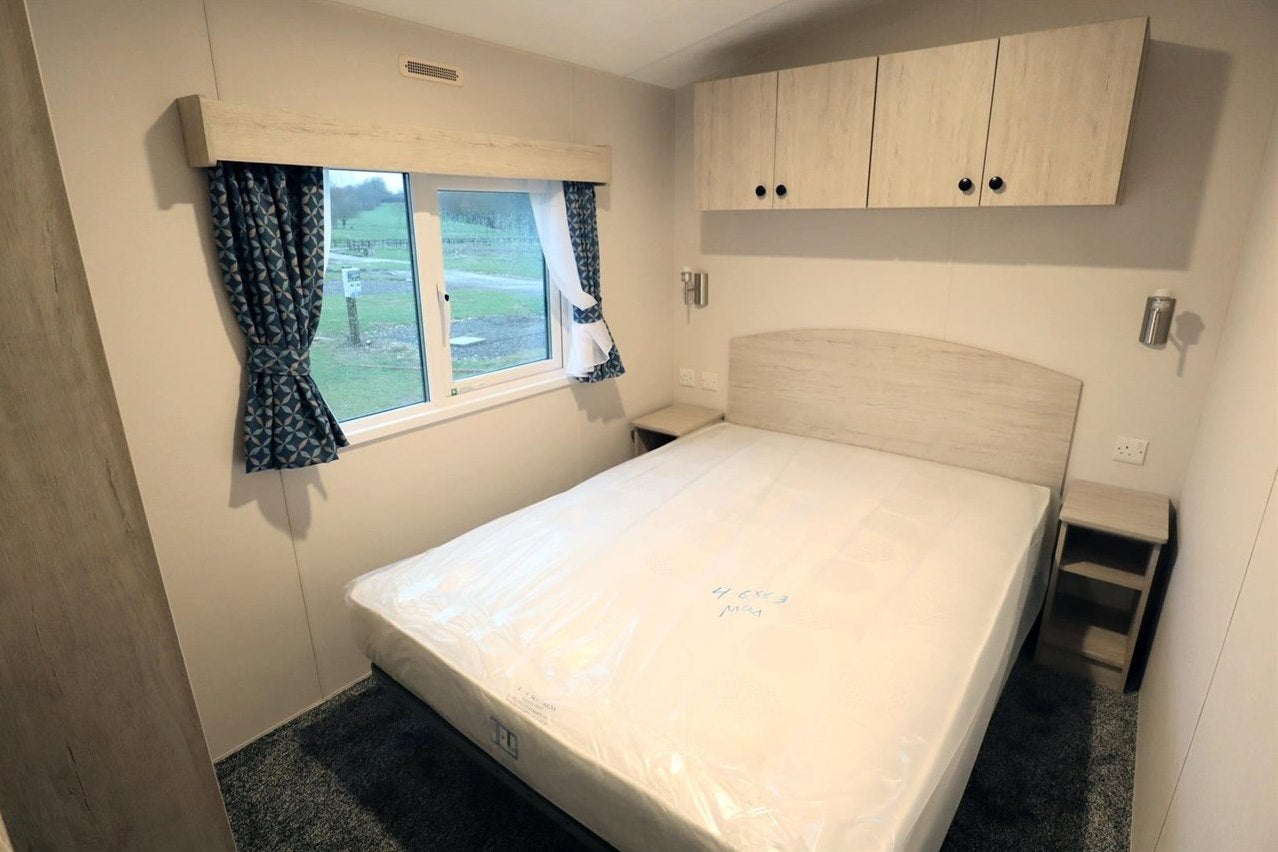 Flat Sysonby Grange Lane in Melton