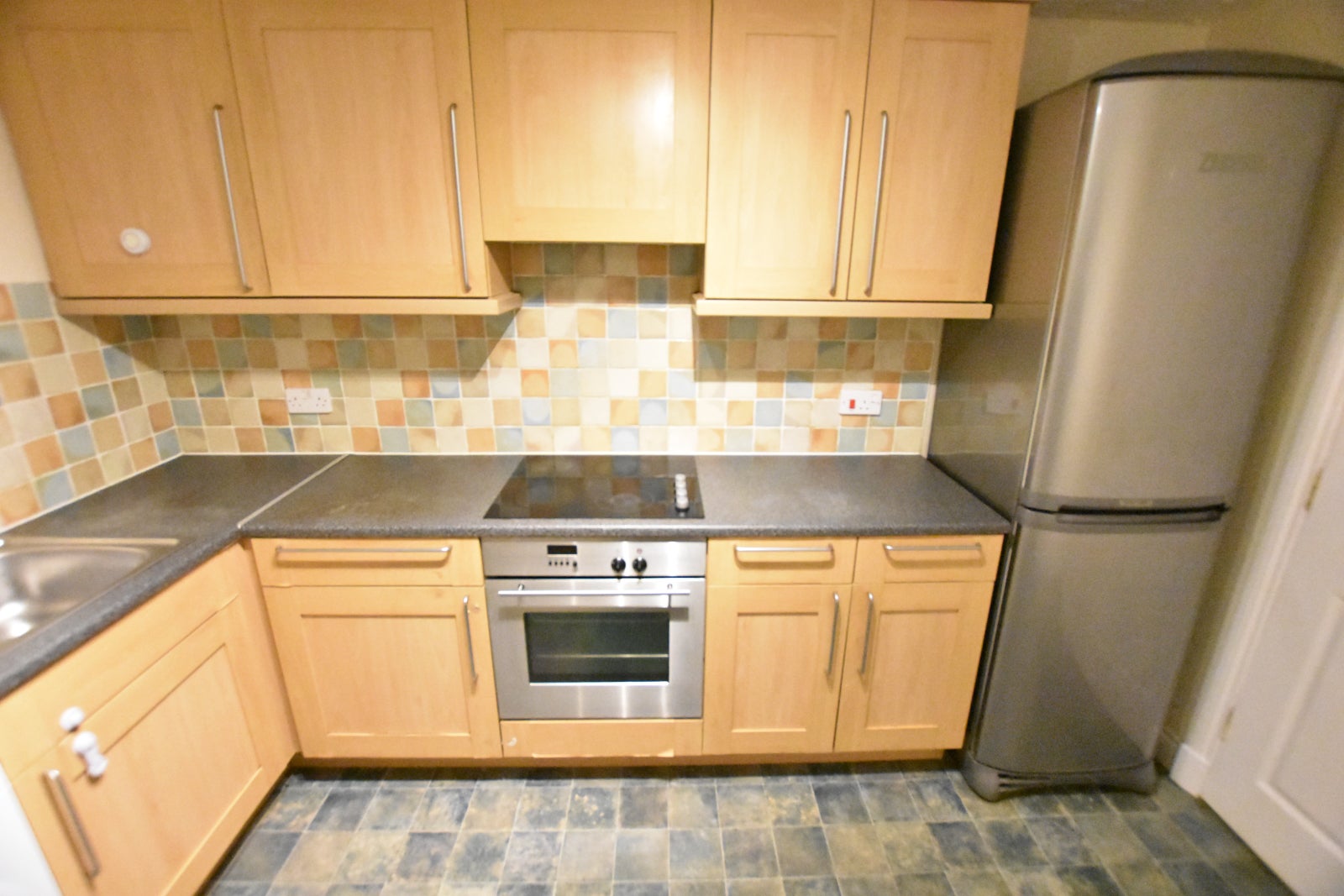 Flat Mountbatten Close in Preston