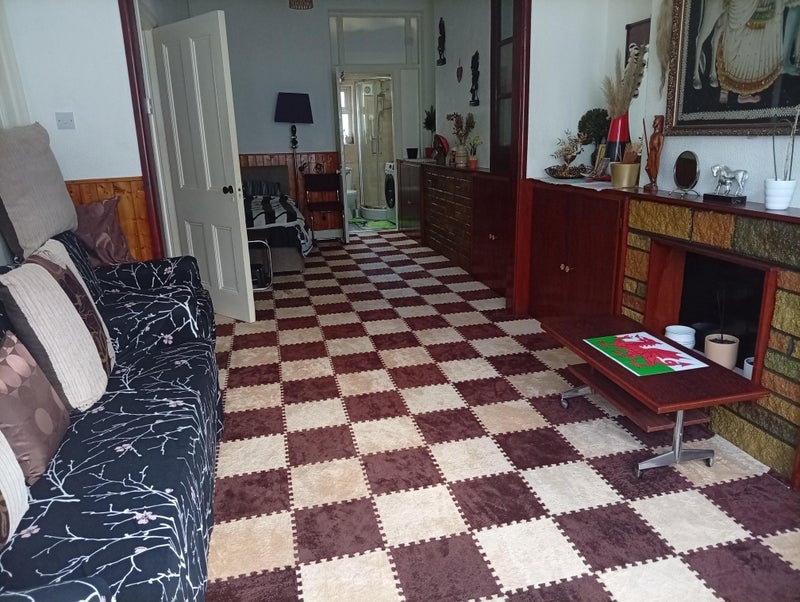 Room Coedcae Street in Cardiff