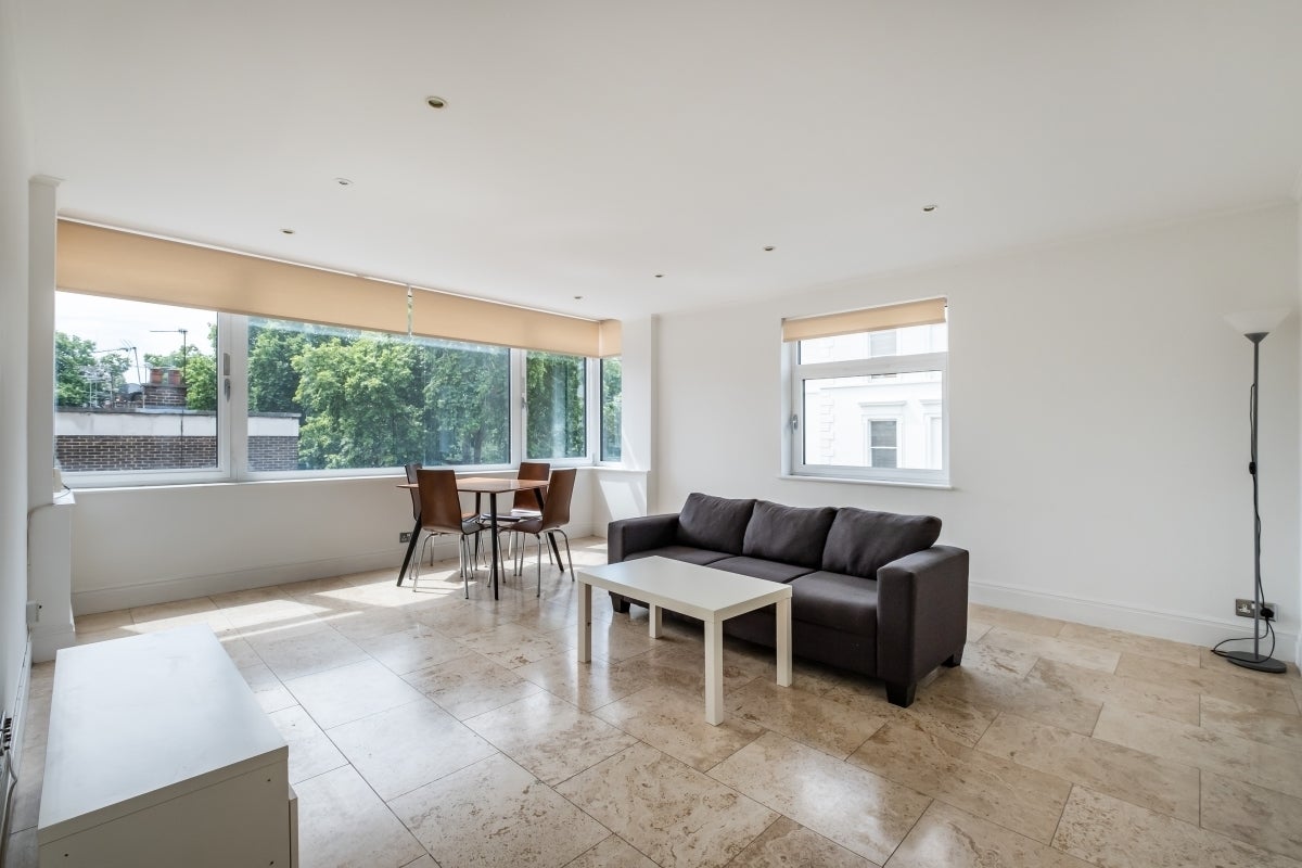 Flat Cromwell Road in Greater London