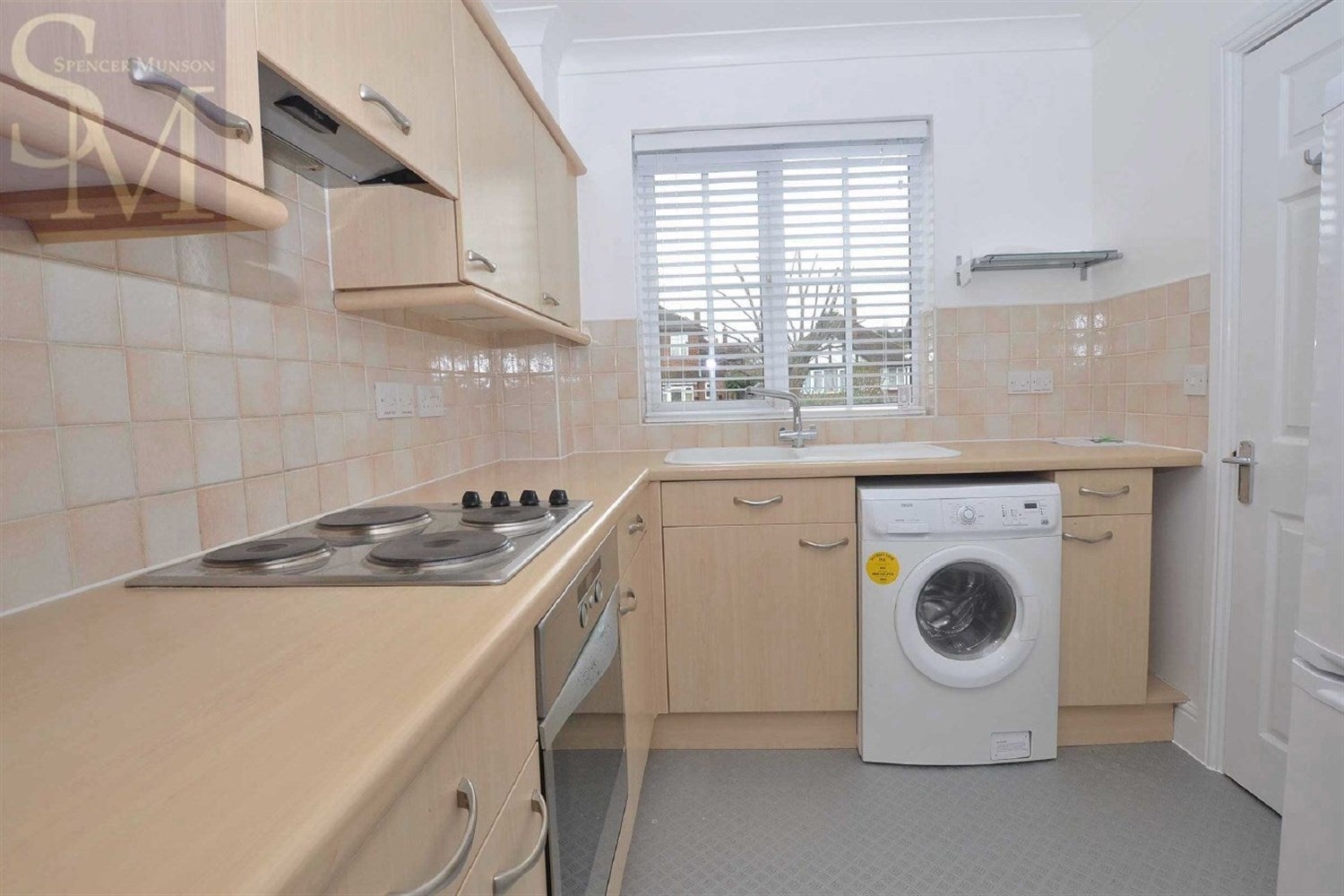 Flat Addison Court in Epping Forest