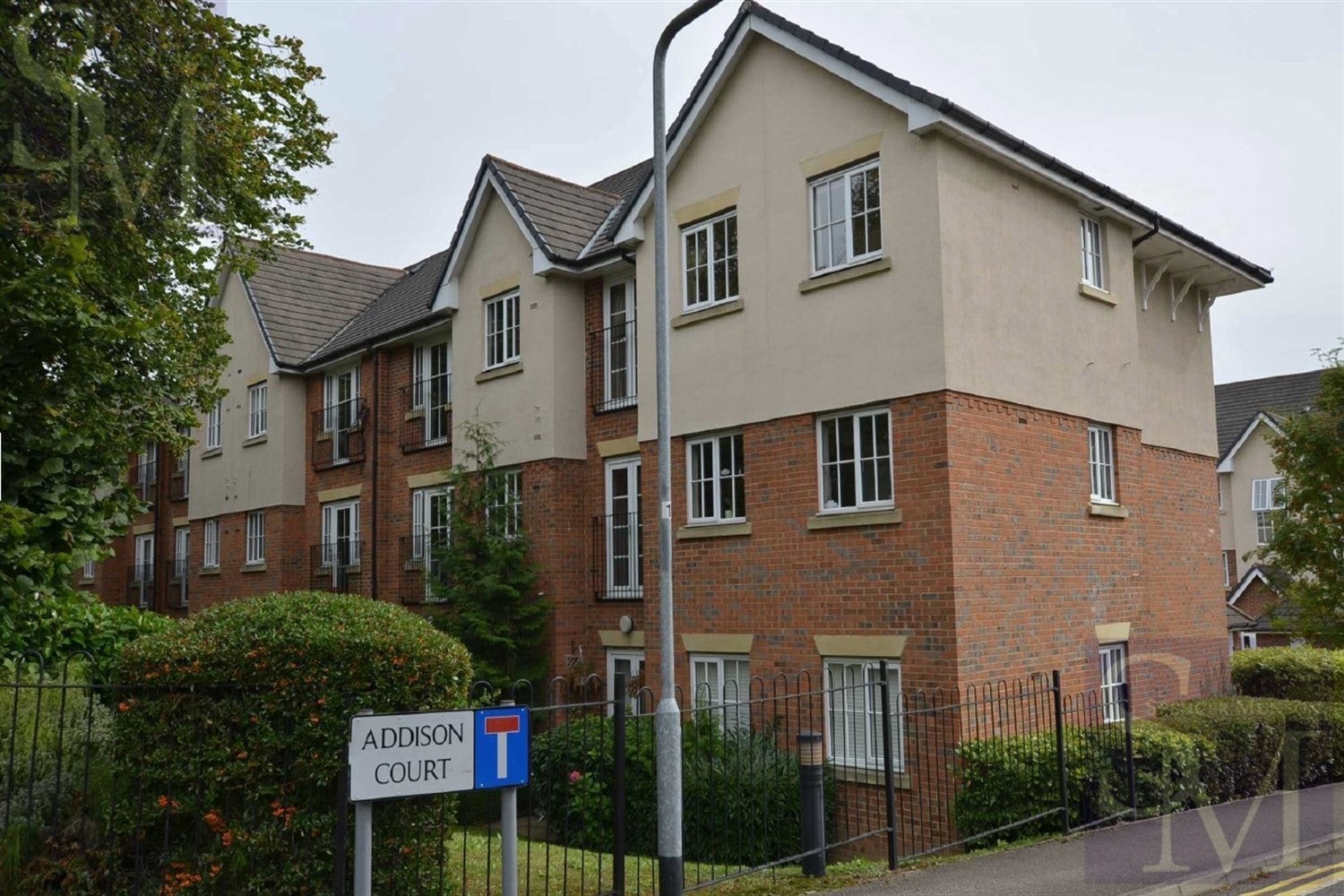 Flat Addison Court in Epping Forest