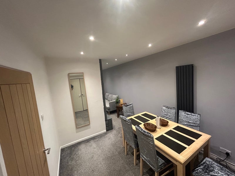 Room Cross Lane in Prescot