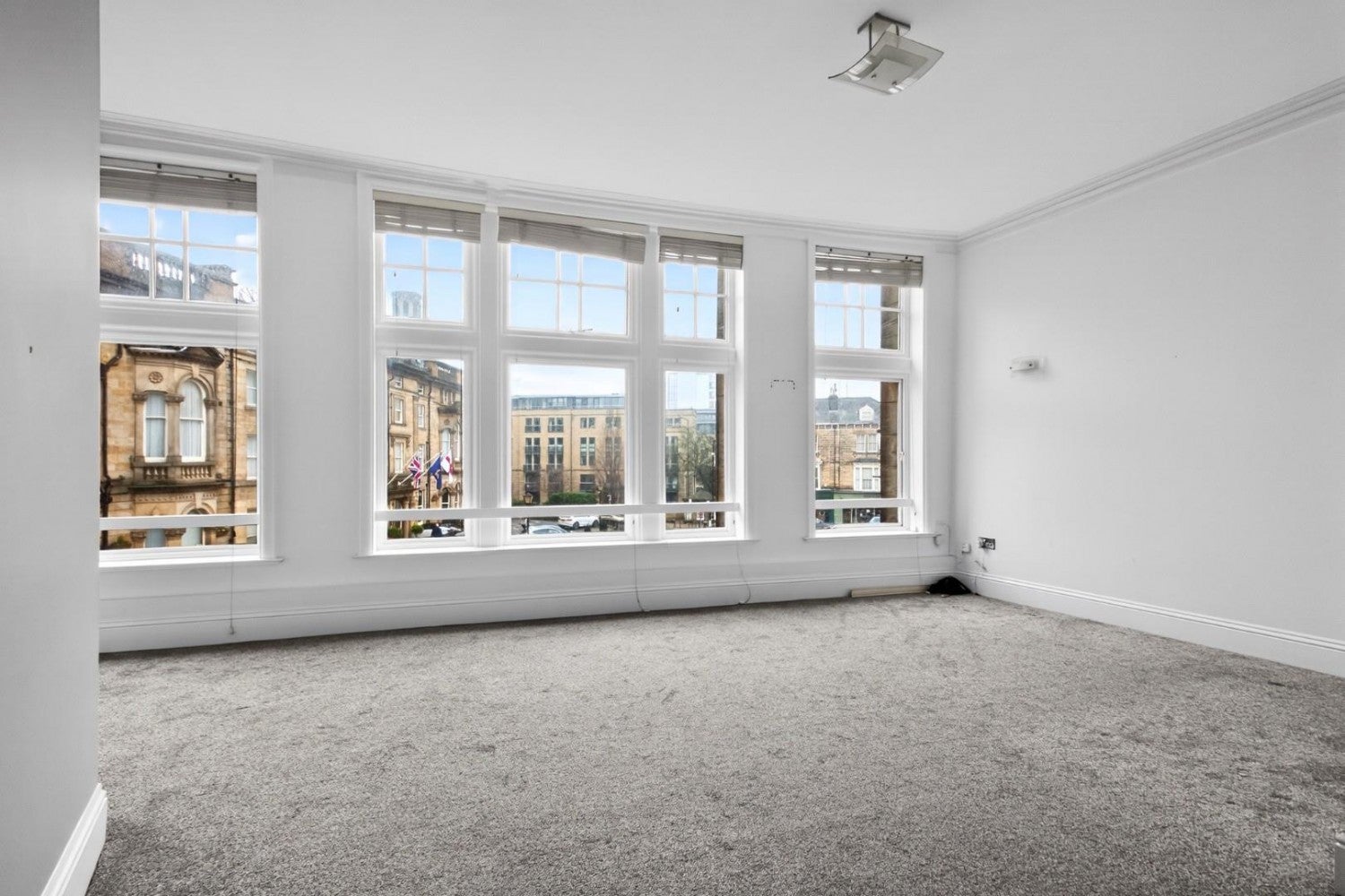 Flat Royal Parade in Harrogate