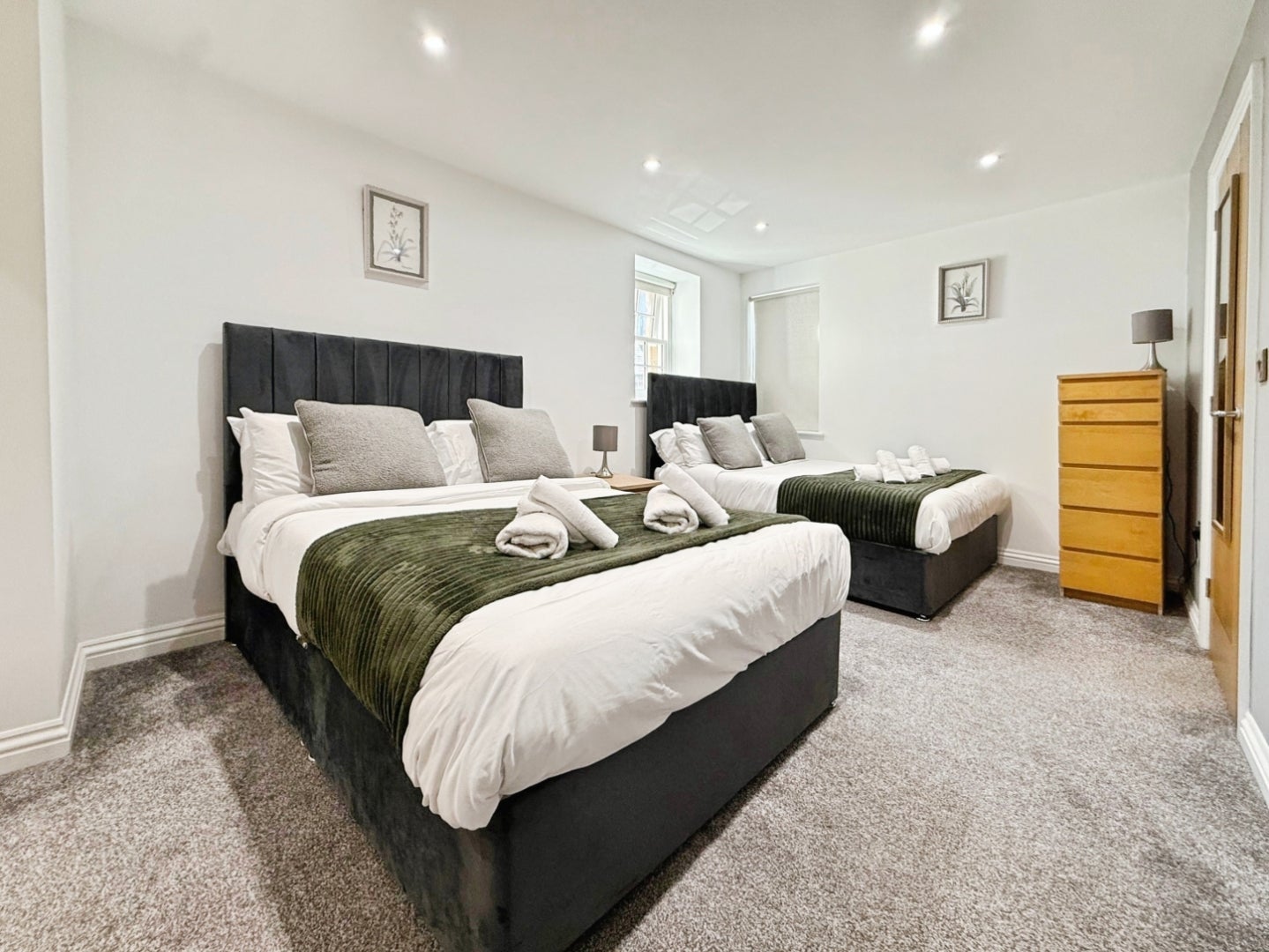 Flat Royal Parade in Harrogate