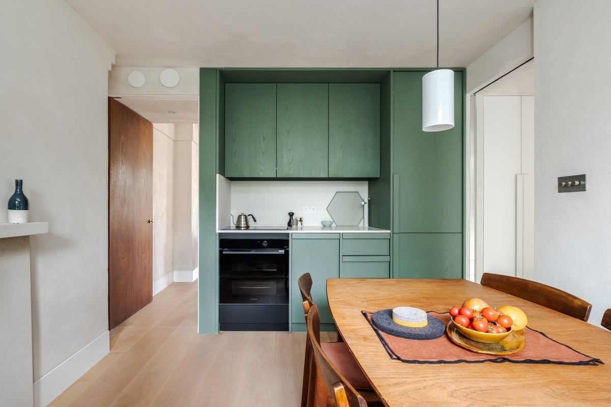 Flat Beresford Road in Greater London