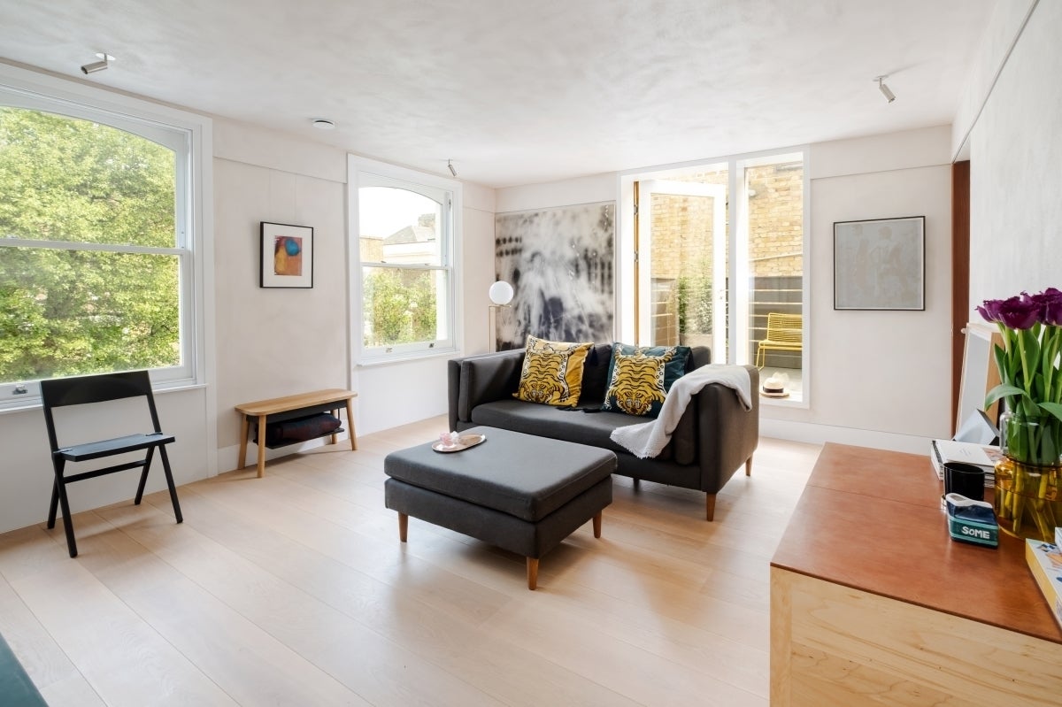 Flat Beresford Road in Greater London