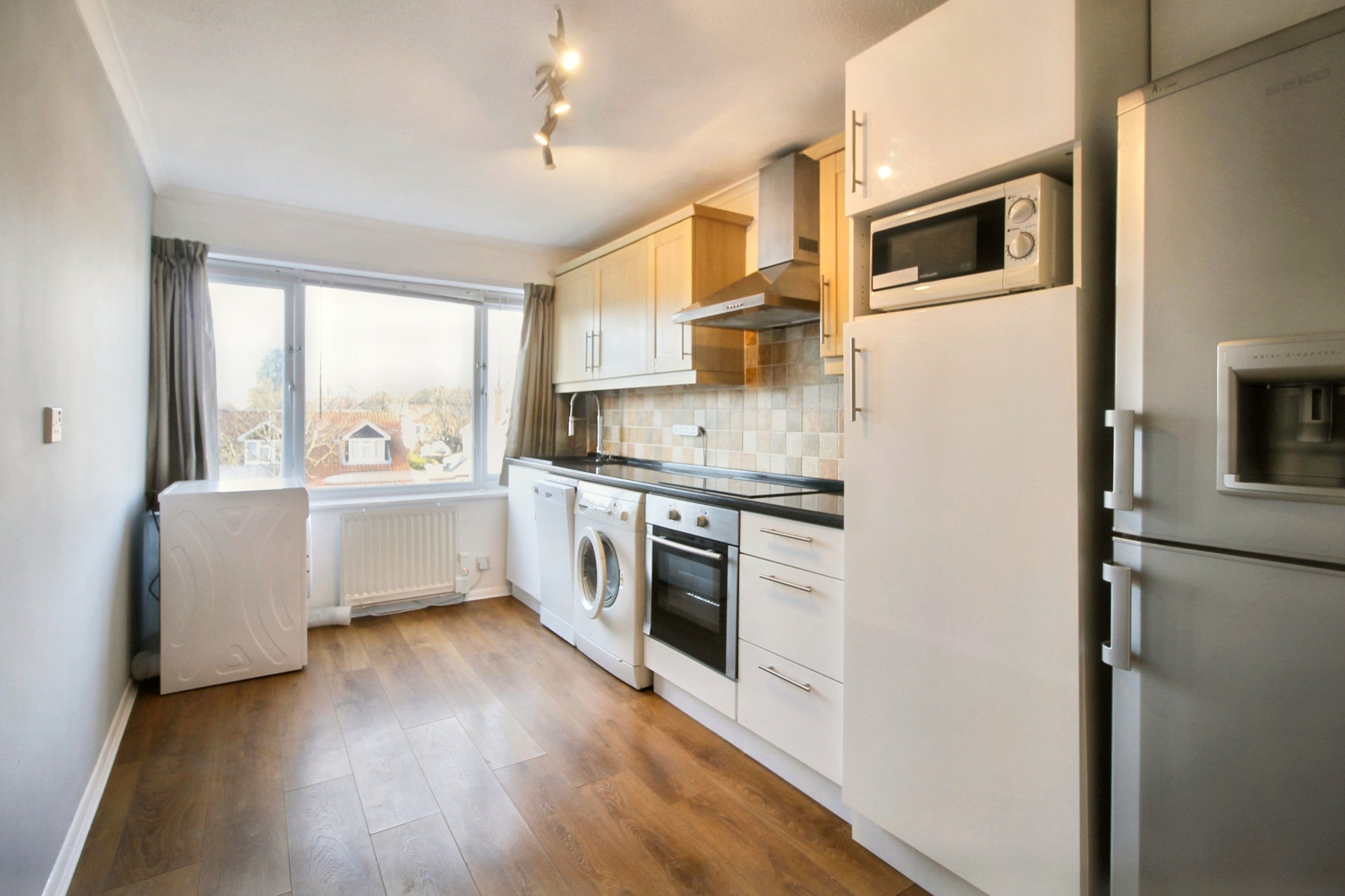 Flat Osborne Road in Rushmoor