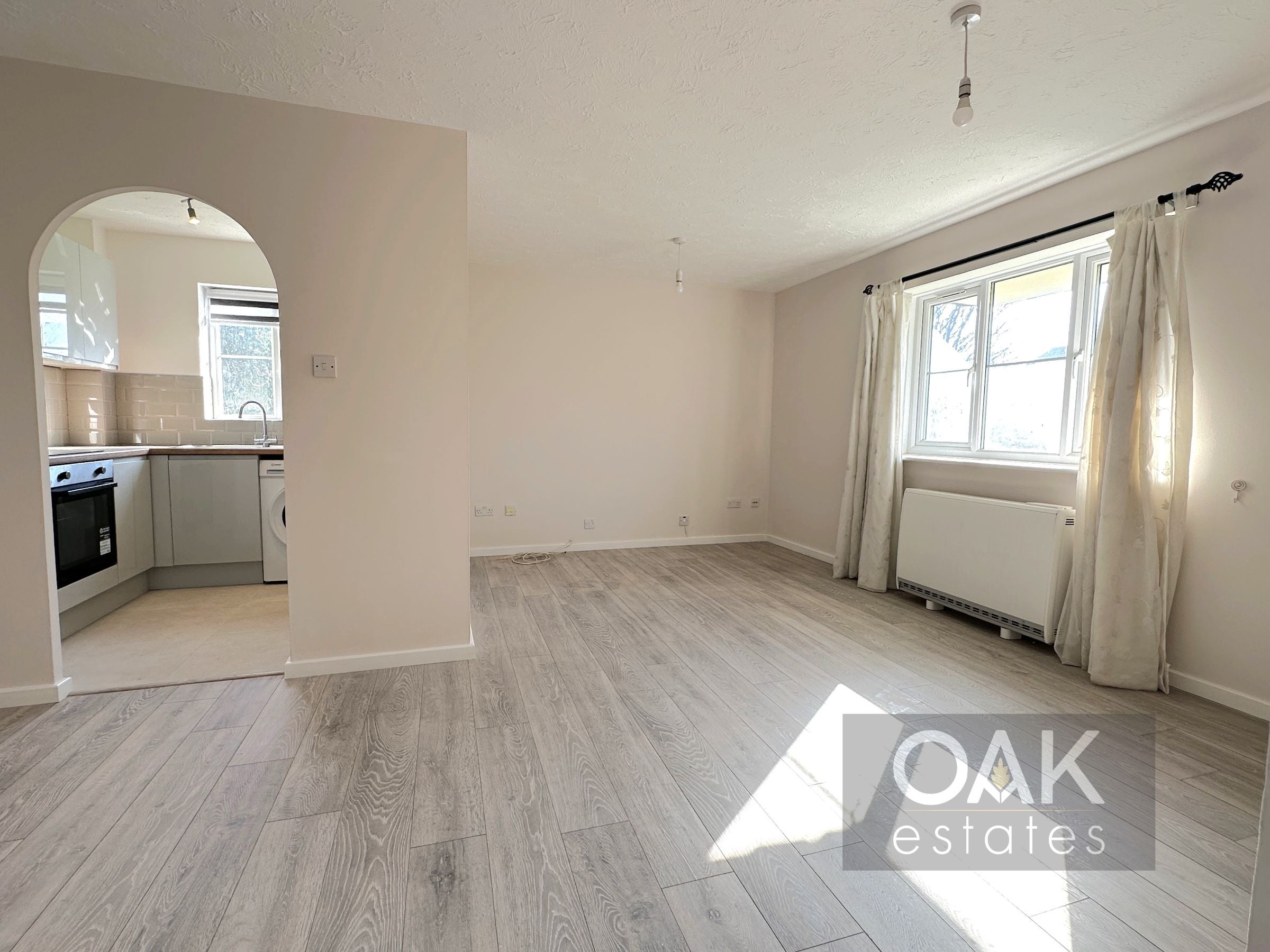 Flat South Street in Greater London