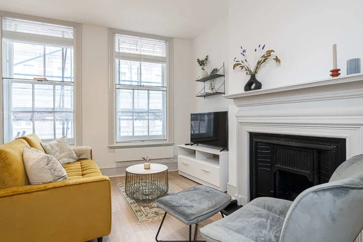 Flat Irving Street in City of Westminster