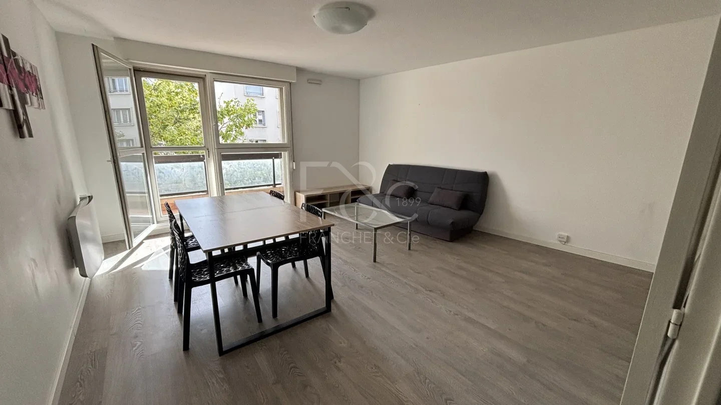 Flat Cours Albert Thomas in Lyon