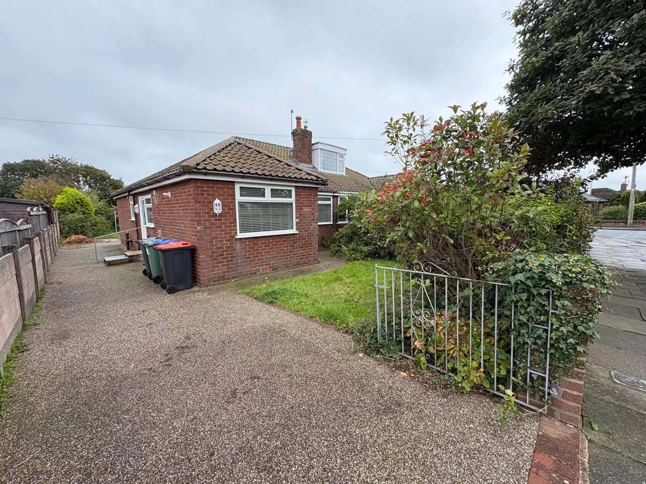 House Pinewood Avenue in Borough of Wyre