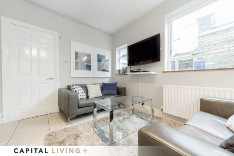 Flat Fulham Broadway in Greater London