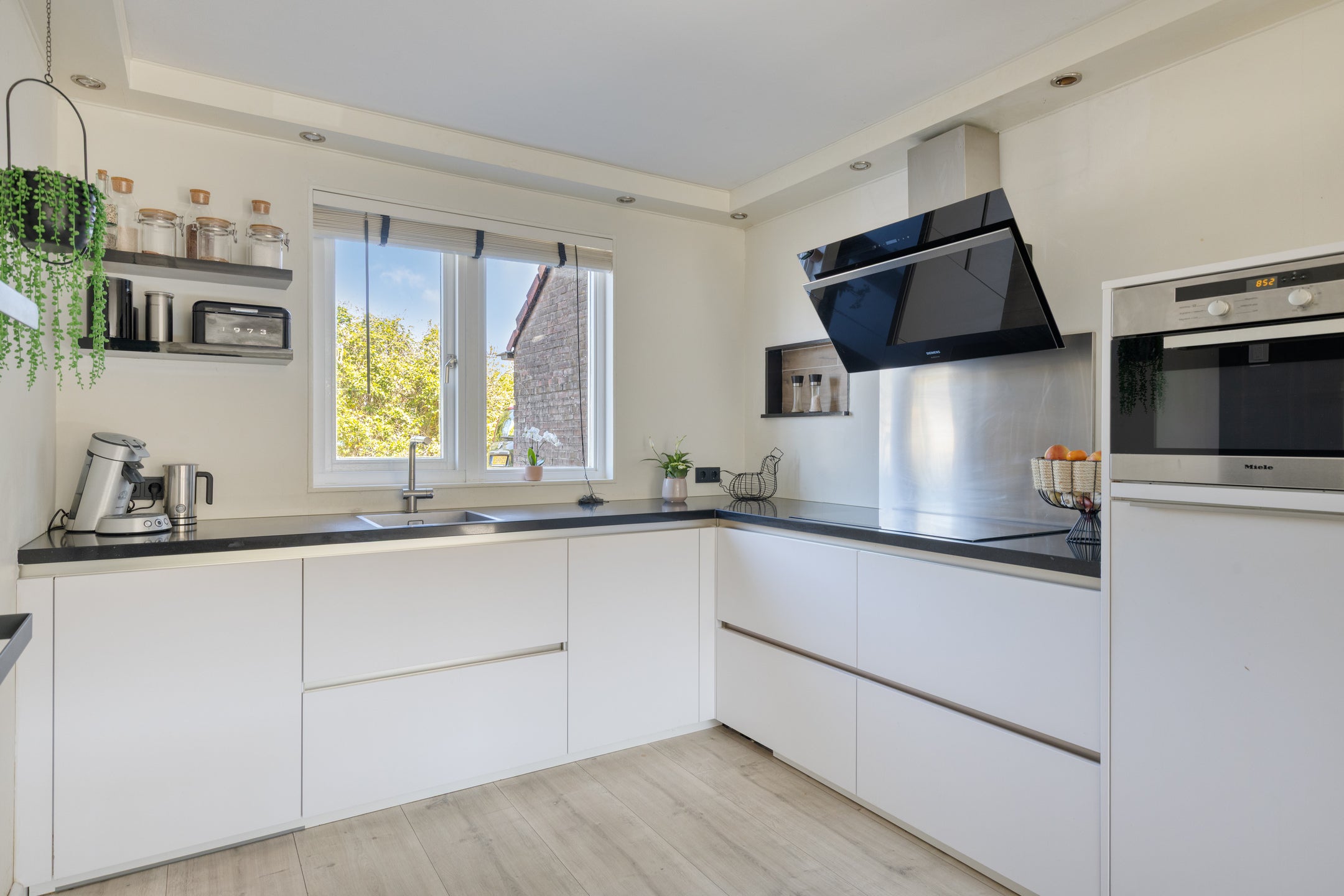 Hoekwoning te koop: Kalf 474, Zaandam