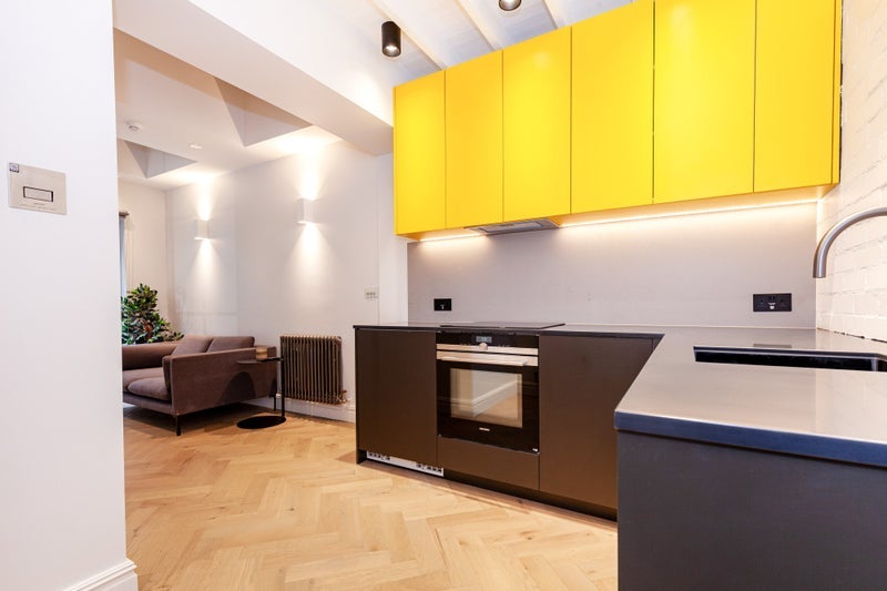 Flat Winchester Street in City of Westminster