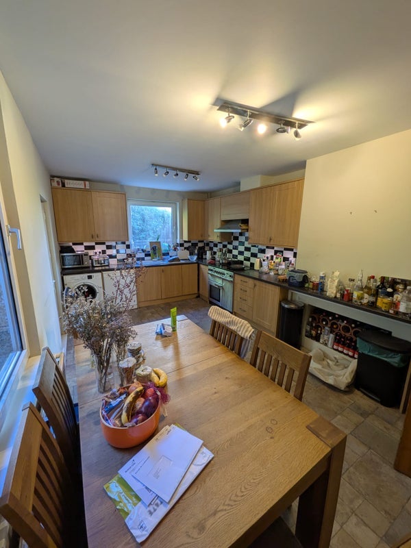 Room Brickfield Close in Greater London