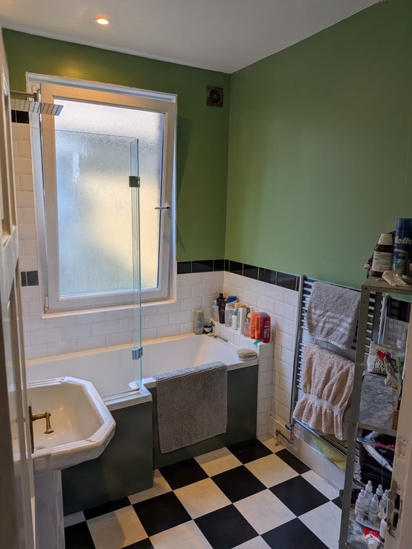 Room Brickfield Close in Greater London