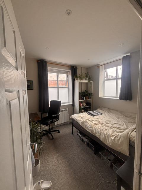 Room Cannon Street in Bristol