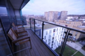 Flat Conington Road in Greater London