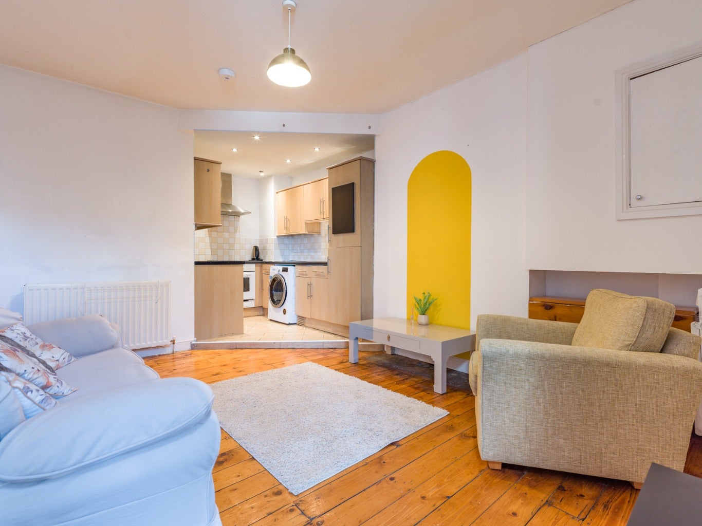 Flat Newlands Road in Newcastle upon Tyne