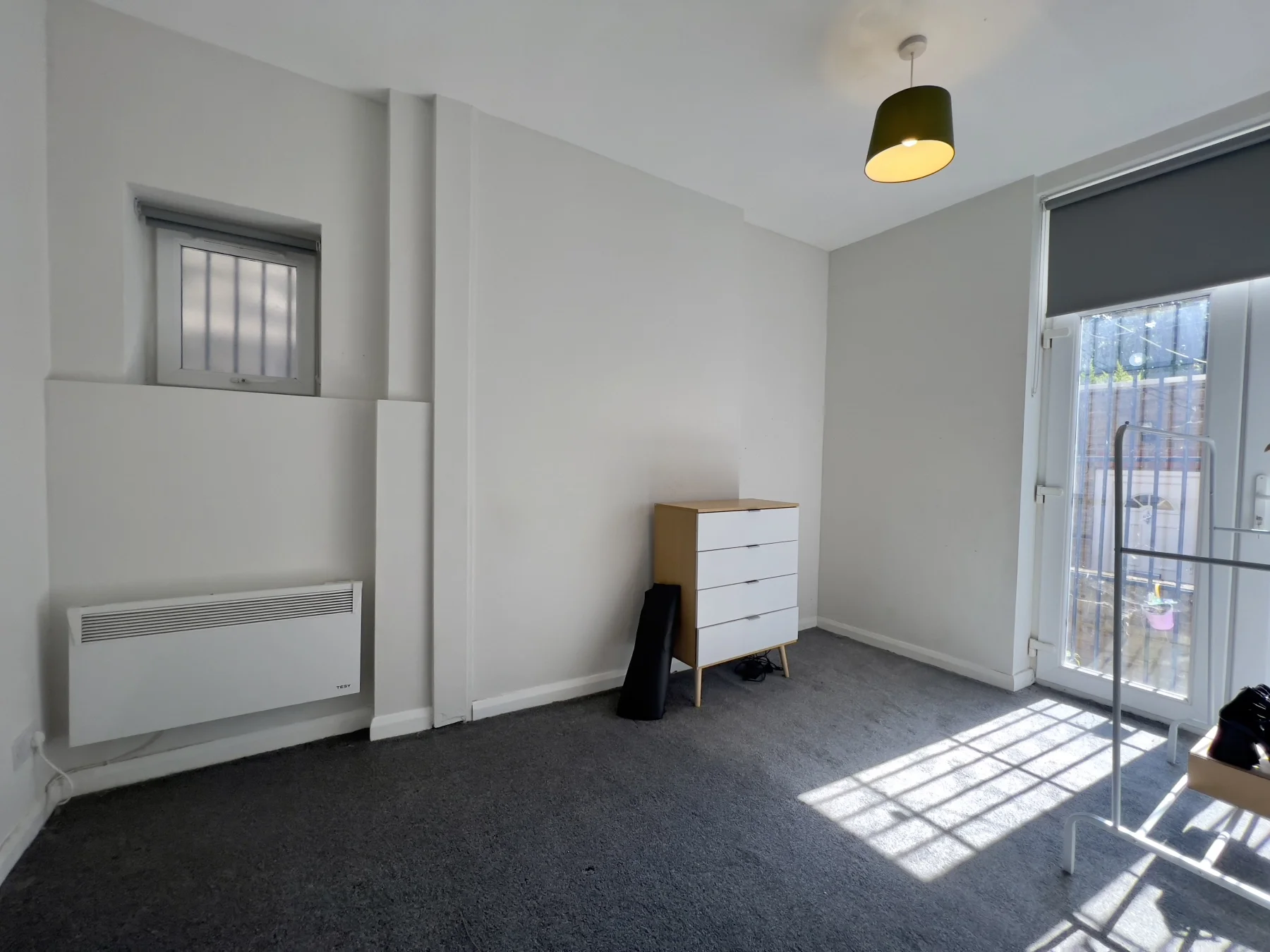 Flat Catford Hill in Greater London