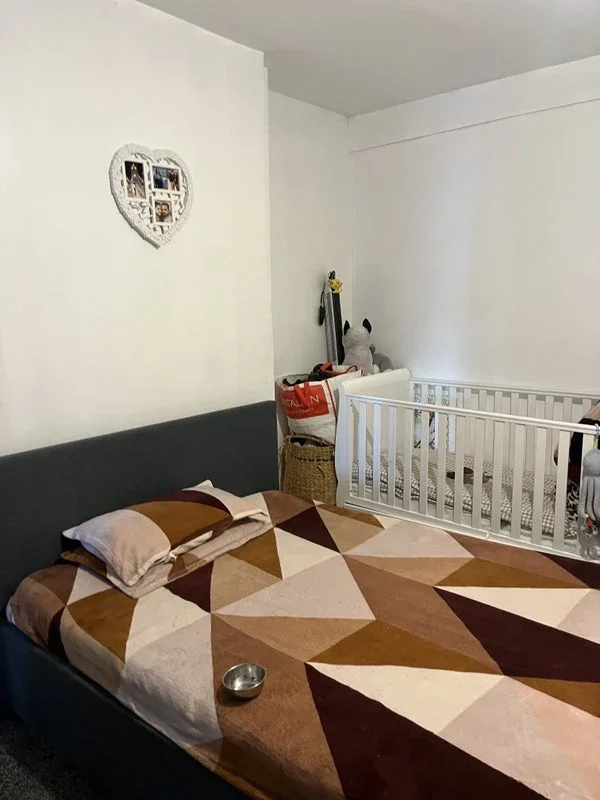 Room Ashburton Avenue in Greater London