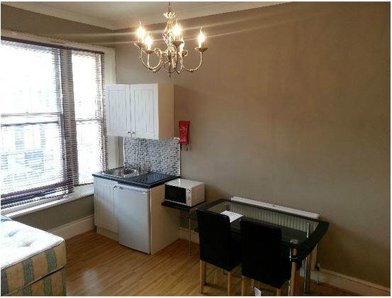 Flat Chantrey Road in Greater London