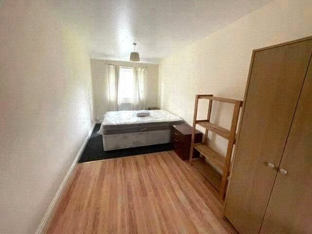Room Ivy Avenue in Bath