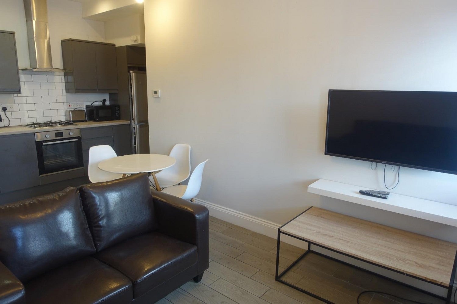 Room Borough Road in Middlesbrough